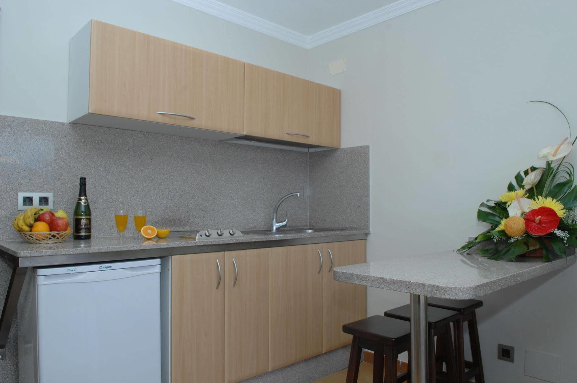 Tc Apartamentos Rocamar Пуерто Рико Екстериор снимка