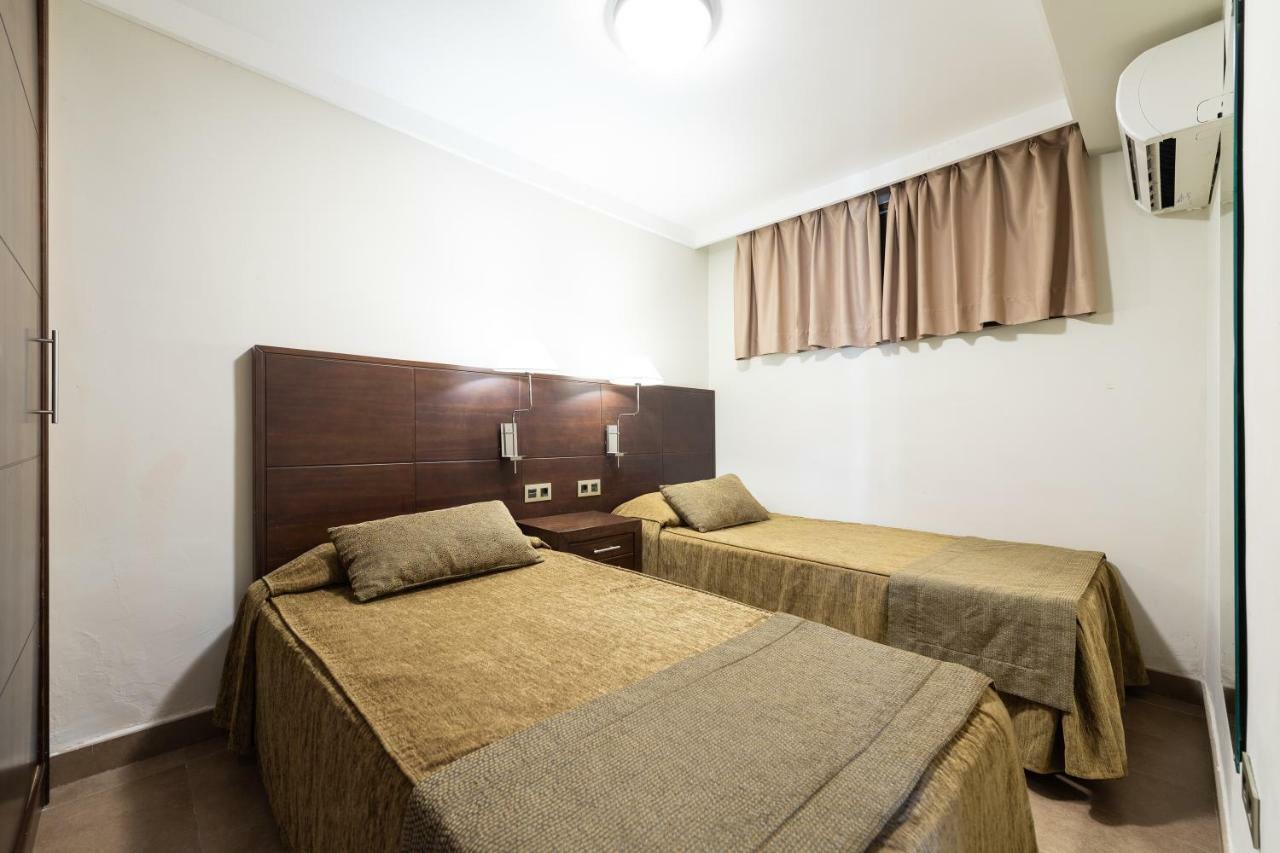 Tc Apartamentos Rocamar Пуерто Рико Екстериор снимка